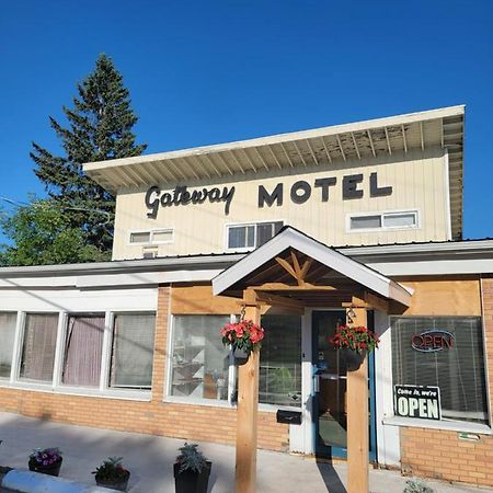 Gateway Motel Ґананокве Екстер'єр фото